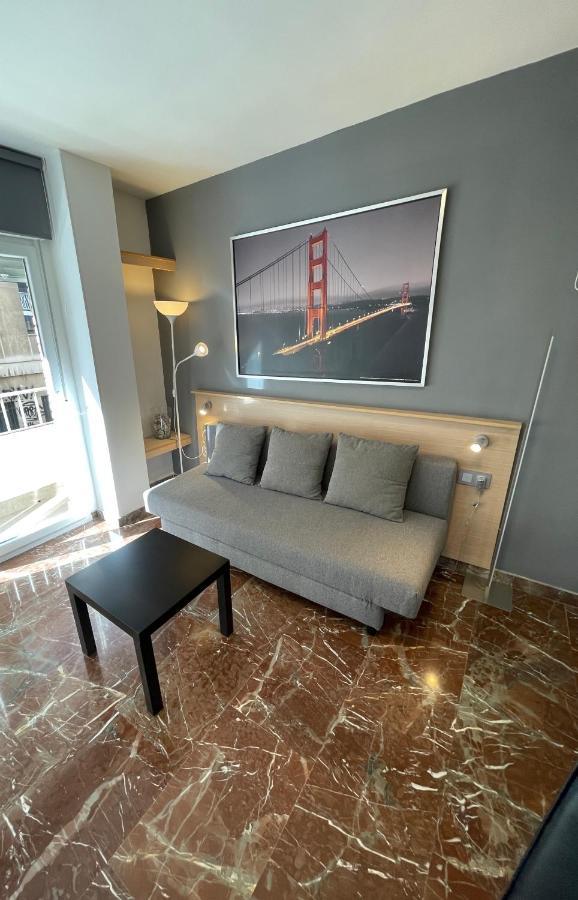 Constitucion Suite Confort I Granada Bagian luar foto