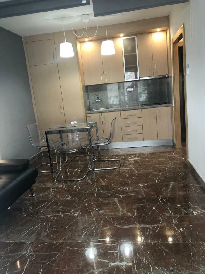 Constitucion Suite Confort I Granada Bagian luar foto